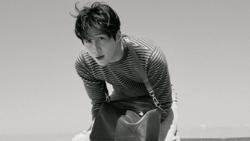 Kim Seon Ho | Credits Elle Korea